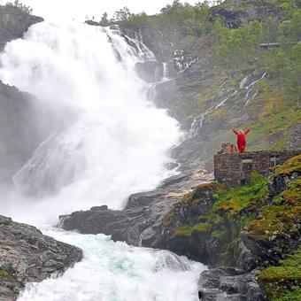01optimised bill mitchell hui zhi song kjosfossen falls flam rr stop thehuldra 2015 photo contest