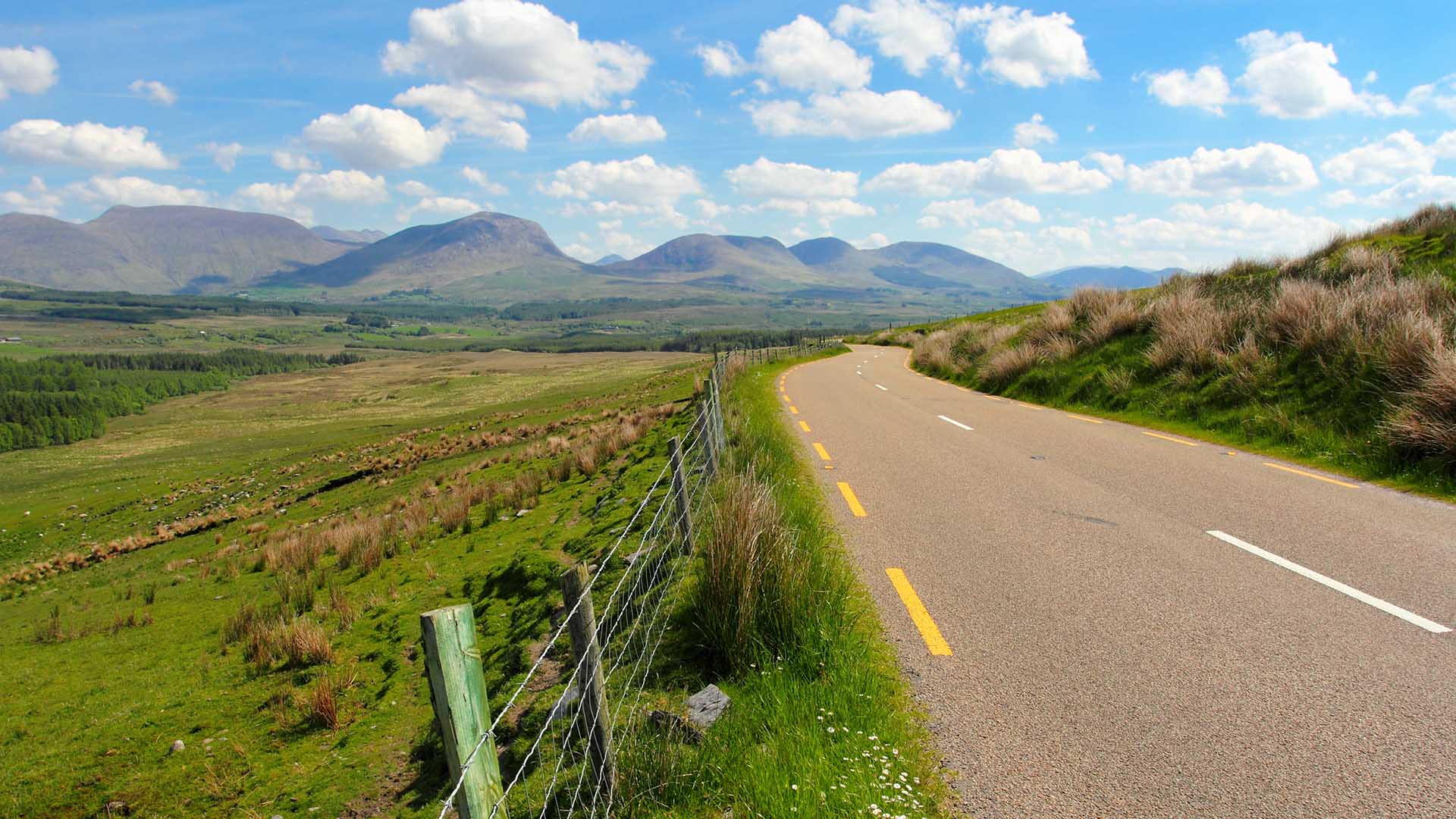 road through ring of kerry