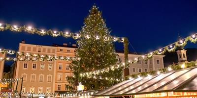 Evening at the Salzburg Christmas Market?400x200;crop