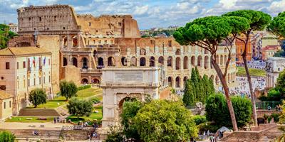 The Colosseum and Arch of Constantine in Rome?400x200;crop